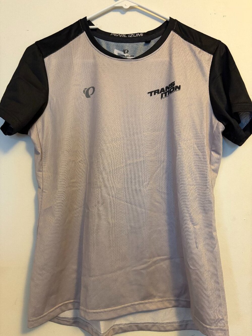 Pearl Izumi- Transition Bikes Women's Mountain Bike Jersey